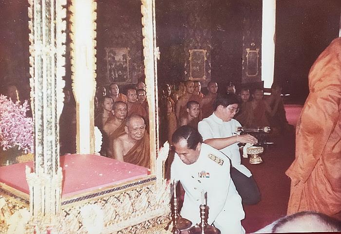 พระกริ่งใหญ่กาญจนบุรี สมเด็จพระญาณสังวร รุ่นสร้างตึกรพ.พหลพลพยุหเสนา หายาก สวยมากค่ะ