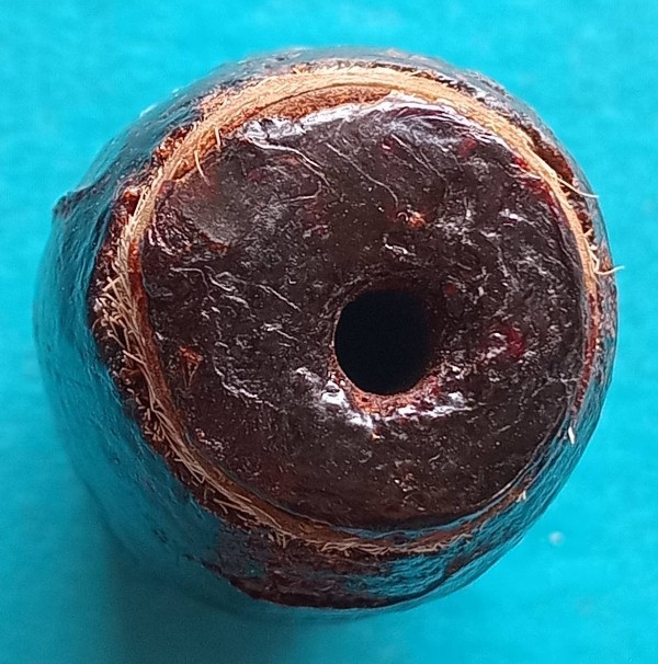 ตะกรุดหนังเสือ พอกครั่งพุทรา ยาว 1.5 นิ้ว