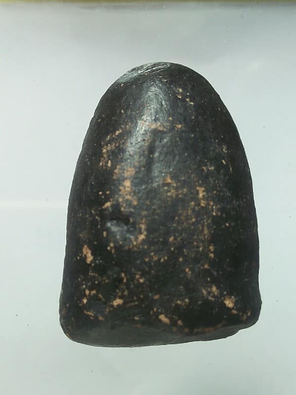 พระเนื้อดิน ลงลัก 