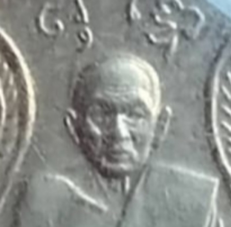 หลวงพ่อมิ่ง วัดกก ปี 09 เนื้ออัลปาก้า บล็อคนิยม (หูขีด)