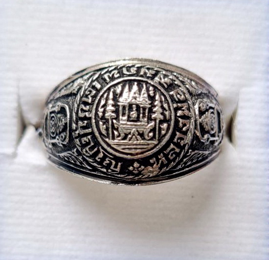 เคาะแรกแดง...แหวนเงินมีจารในวง สภาพไม่ได้ใช้ กล่องเดิม..หลวงพ่อสมภพ วัดสาลีโข จ.นนทบุรี.