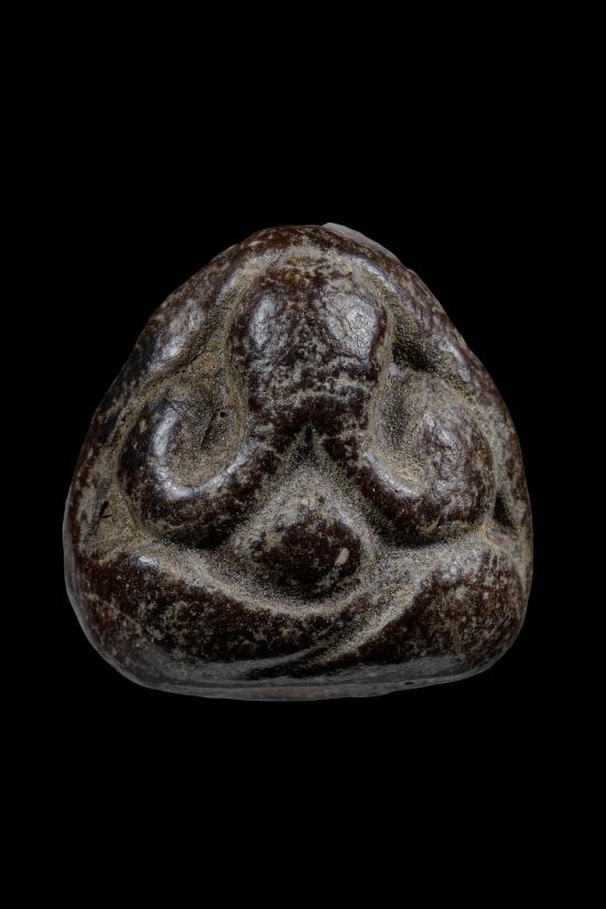 พระปิดตาหลวงพ่อโต วัดเนินสุทธาวาส เนื้อผงคลุกรัก