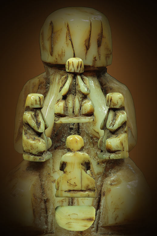 ปิดตาหลวงพ่อเดิม วัดหนองโพ ยุคแรก เนื้องาแกะเก่ามาก พร้อมใบรับรองพระแท้