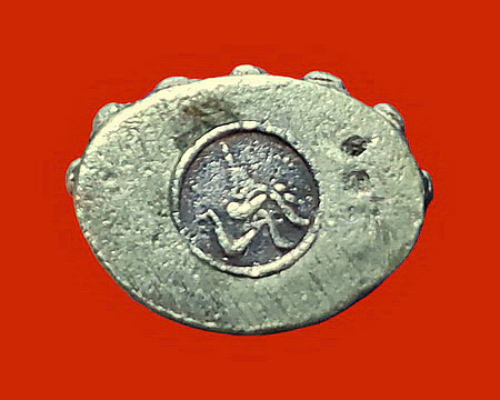 พระกริ่ง รุ่นมหาเศรษฐี วัดถ้ำเขาน้อย จ.กาญจนบุรี เนื้อเงิน หายาก สวยมากค่ะ