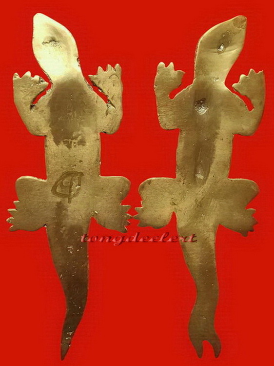 จิ้งจกคู่ตัวครูขนาดบูชา หลวงพ่อบุญชู วัดหนองโรง จ.กาญจนบุรี หายากมาก ๆ ค่ะ