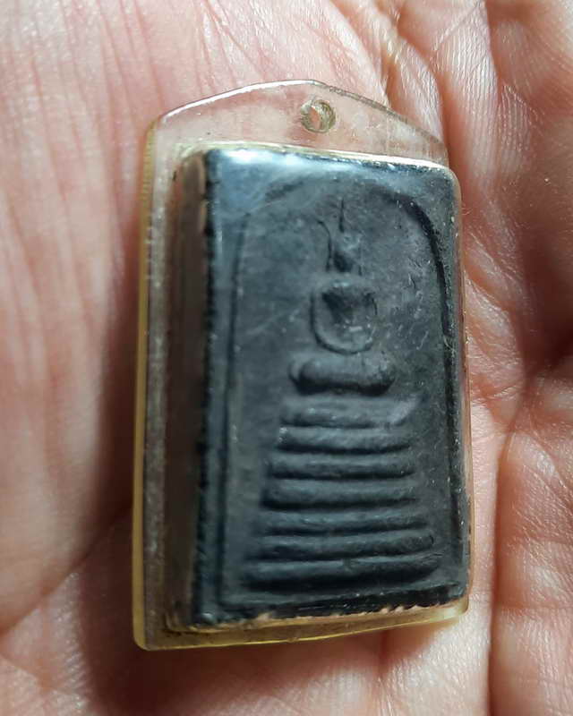 พระสมเด็จวัดท่าทอง ต.ปากน้ำ เดิมบางนางบวชปี2518 ลพ กวย ลป โต๊ะ ลพ ดัดปลุกเสก