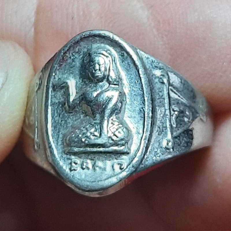 แหวนนางกวักหลวงพ่อกวยปี21 ท้องวงเบอร์ 54