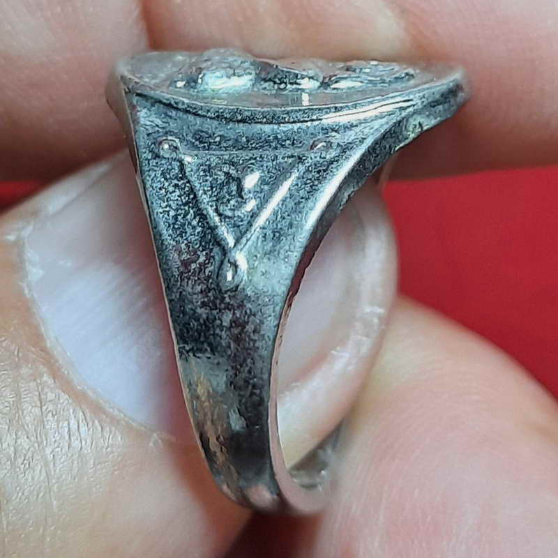 แหวนนางกวักหลวงพ่อกวยปี21 ท้องวงเบอร์ 54