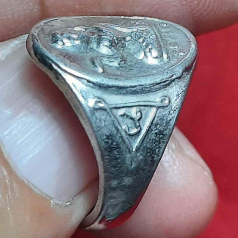 แหวนนางกวักหลวงพ่อกวยปี21 ท้องวงเบอร์ 54