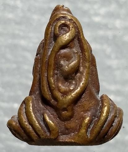 พระปิดตา เนื้อทองผสม 