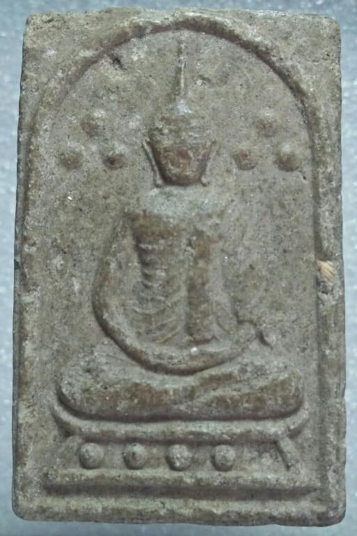 พระผง หนาๆ หลังยันต์