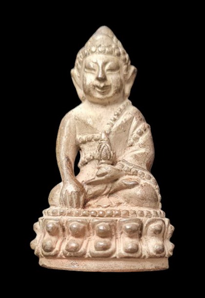 เคาะแรกแดง..พระกริ่งพูลทอง ๔๕..นวะพิมพ์เล็ก ไม่มีกล่อง..ลพ.ดำ วัดเขาพูลทอง จ.จันทบุรี / ส่ง ems