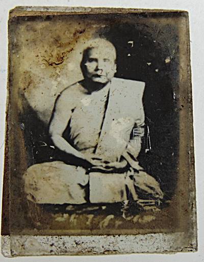 รูปถ่ายหลวงพ่อน้อย วัดบางคลาน พิจิตร