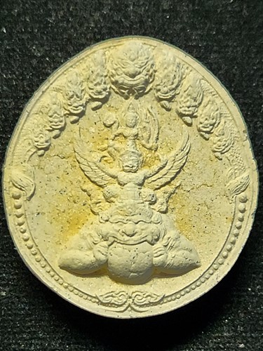 วัดไตรมิตรฯ กทม พระมหานวนาค(พระเสาร์เก้าเศียร) คู่มิตร พระนารายณ์ทรงครุฑประทับพระราหู เจ้าคุณธงชัย  