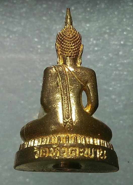 รูปหล่ออุดกริ่งที่ระลึก๑๐๐ ปี  หลวงพ่อเพชร วัดหัวตะพาน อ. วิเศษชัยชาญ อ่างทอง + กล่อง