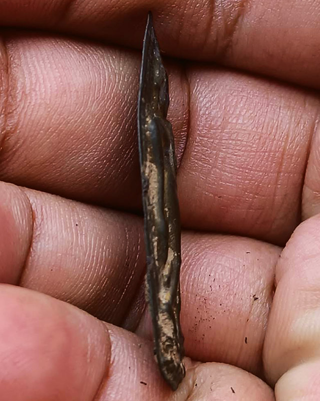 พระลีลาหลังว่าน สูง 4 ซ.ม. ไม่ทราบที่ พระบ้านเก่าเก็บ หลายสิบปี