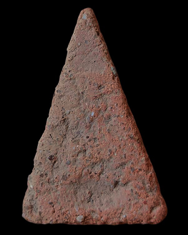 นางพญาเนื้อดิน สูง 3 ซ.ม.เศษ ไม่ทราบที่ พระบ้านเก่าเก็บ หลายสิบปี