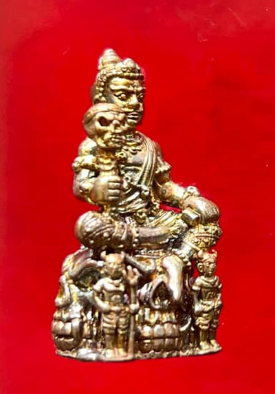 ท่านท้าวพญายม รุ่นแรก หลวงพ่อลุน วัดโพนแพง ใช้ดีมีประสบการณ์มากมาย