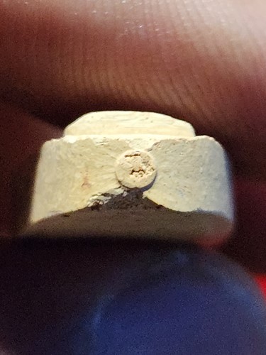 พระลีลา 25ศตวรรษ เนื้อดิน ปี2500 ปลุกเสกวัดสุทัศน์ กรุงเทพ 1 เดือย