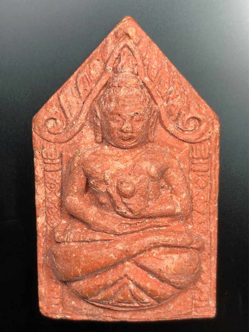 **วัดใจ** ขุนแผนอุ้มกุมารหลังพลอย ไม่ทราบที่**สวยๆ เชิญชมครับ