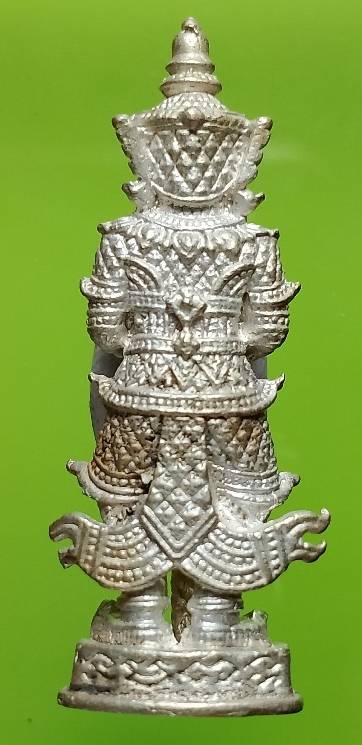 รูปหล่อท้าวเวสสุวรรณ วัดจุฬามณี เนื้อเงิน โค้ตเลเซอร์ + หมายเลข  ไม่ทราบปี 