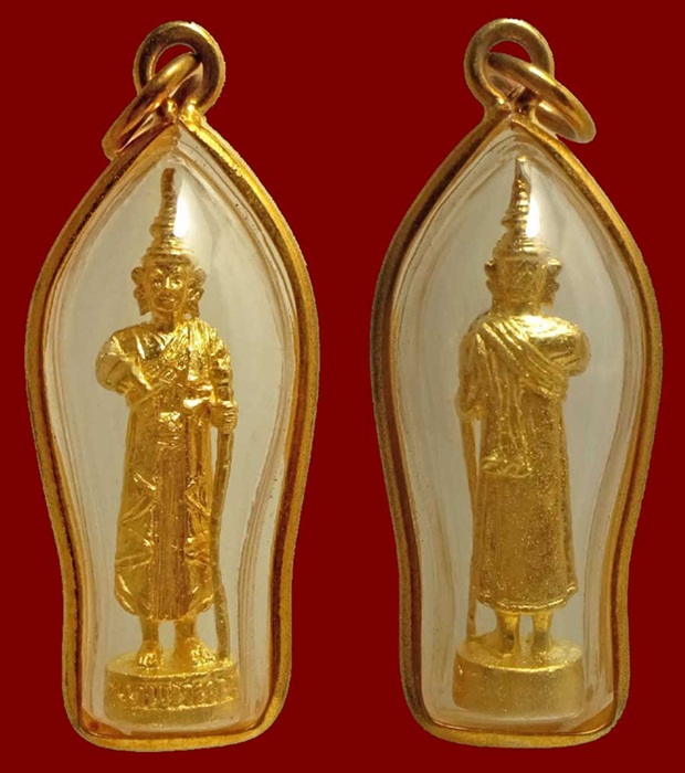 หล่อลอยองค์เทพทันใจกะไหล่ทองสูง 3.5 ซ.ม. เลี่ยมพร้อมใช้สวย