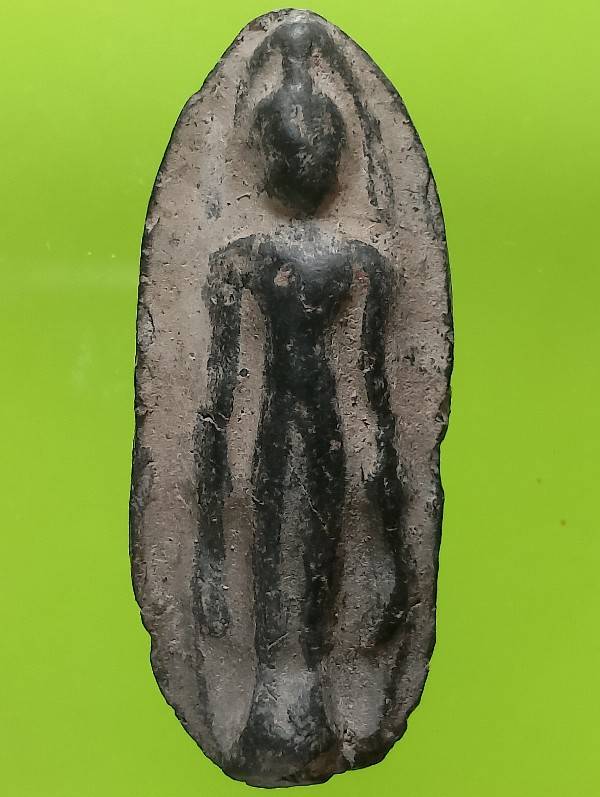 พระเปิดโลก เนื้อผงใบลาน 