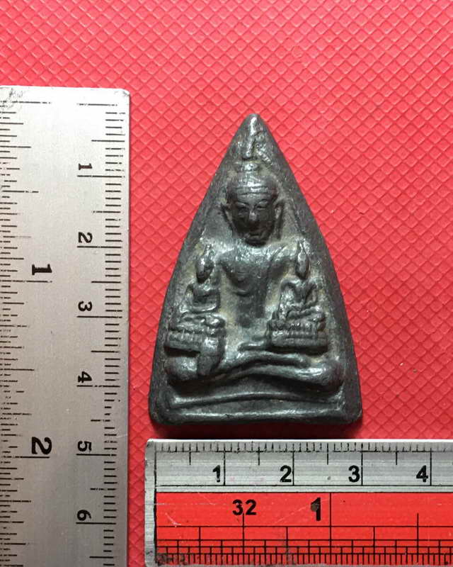 พระสามพี่น้องหลวงพ่อริม วัดอุทุมพร จ.สุรินทร์