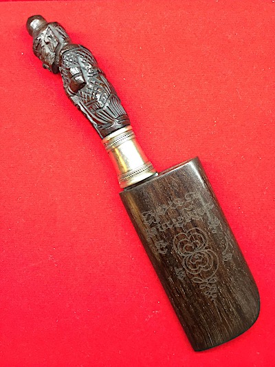 มีดอีโต้เพชรพญาธร วัดวังตะเคียนทอง กำแพงเพชร