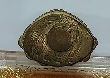 พระกริ่งรุ่นสร้างศาลพันท้ายนรสิงห์ ปี 2544