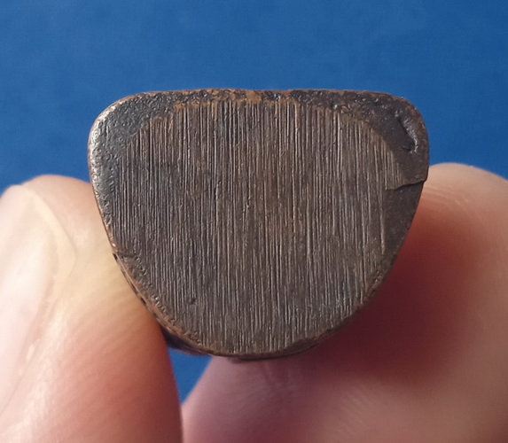 รูปหล่อ หลวงพ่อพ่วง วัดพระพรหม นครศรีธรรมราช