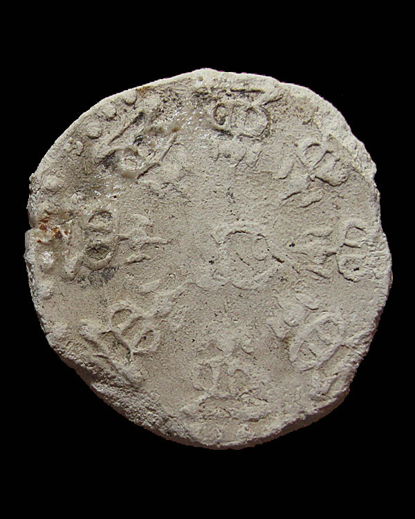 พระพิมพ์งบน้ำอ้อย หลวงปู่พริ้ง วัดบางปะกอก กทม. เนื้อผงขาว เลี่ยมเงินพร้อมใช้