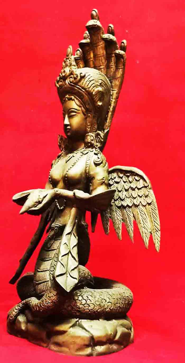 พระแม่นาคกัลยาณี พระแม่มาริษาเทวี มนสาเทวี เนื้อทองเหลือง ขนาดกว้าง 6 นิ้ว สูง
