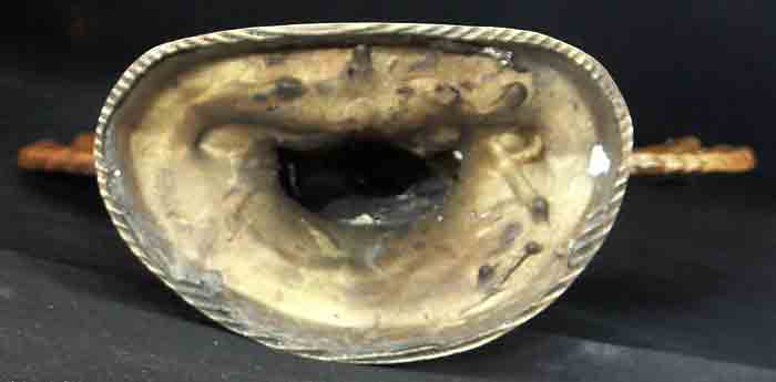 พญาครุฑกางปีกขนาดบูชา เนื้อทองเหลืองผิวเก่าขันลงหิน