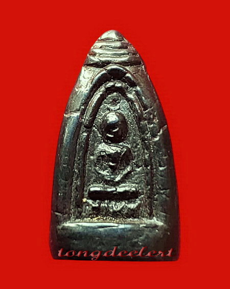 พระพรหมสามหน้า หลวงพ่อขัน วัดสระตะโก จ.ราชบุรี เนื้อเมฆพัตร ปี 2472 สวยมากค่ะ