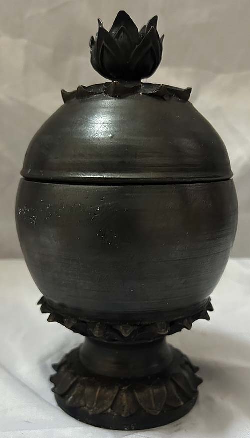 ขันน้ำมนต์ (ขันมหามงคล) รุ่น เลื่อนยศ เลื่อนฐานะ เงินไหลมา