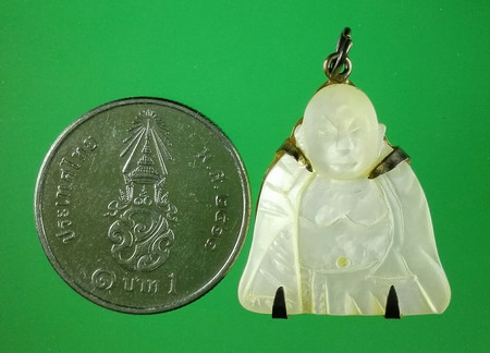 พระสังกัจจายน์หยกขาวแกะ กระเช้าทอง 14k พุทธสมาคม พิษณุโลก พิธีจักรพรรดิ์  ปี 2515