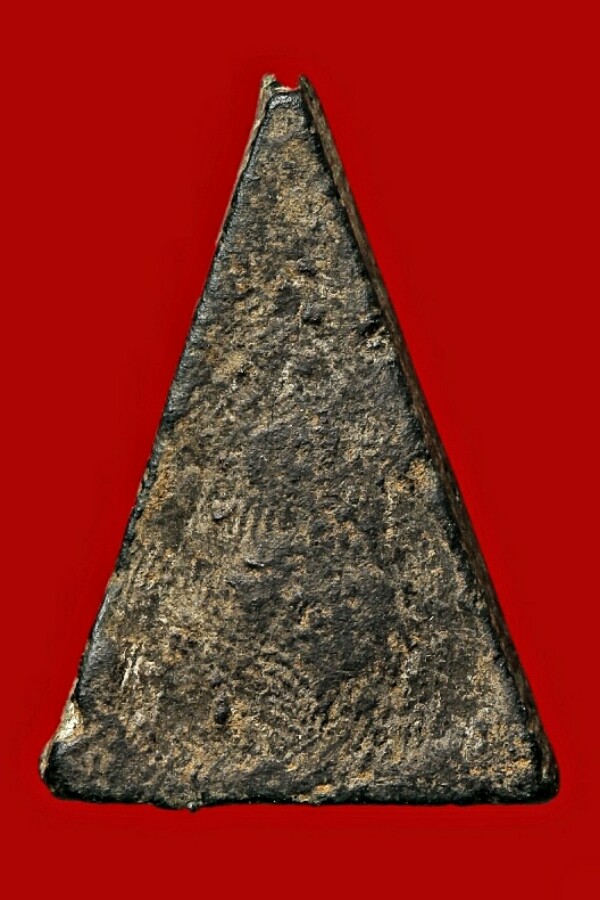 พระนางพญาหลวงพ่อย้อน วัดโตนดหลวง จ.เพชรบุรี