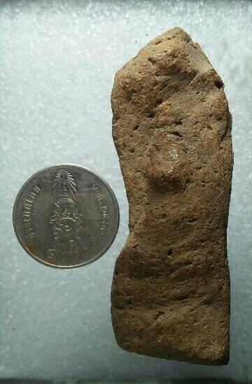 พระเนื้อดิน สูง 6 เซนฯ ไม่ทราบที่ 