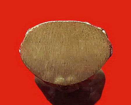 พระกริ่งมิ่งมงคลกาญจน์ ปางสะดุ้งกลับชนะมาร ประทานทรัพย์ จ.กาญจนบุรี