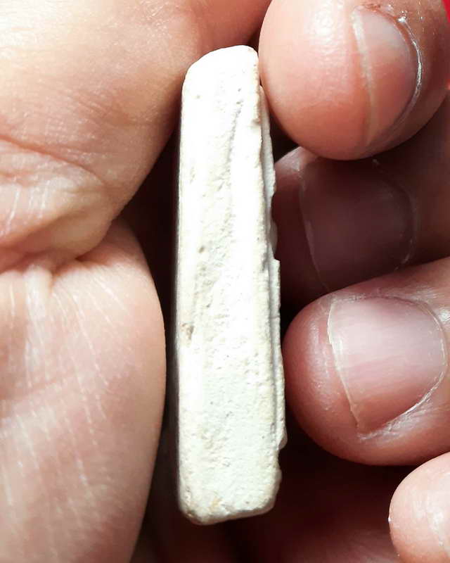 พระสมเด็จ เนื้อปูนผสมผงพุทธคุณ ปี 2527  หลวงปู่ดู่ วัดสะเเก สวยเดิมๆ คมชัดลึก 