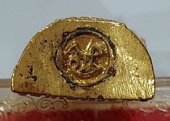 หลวงพ่อเพชร วัดท่าหลวง พิจิตร