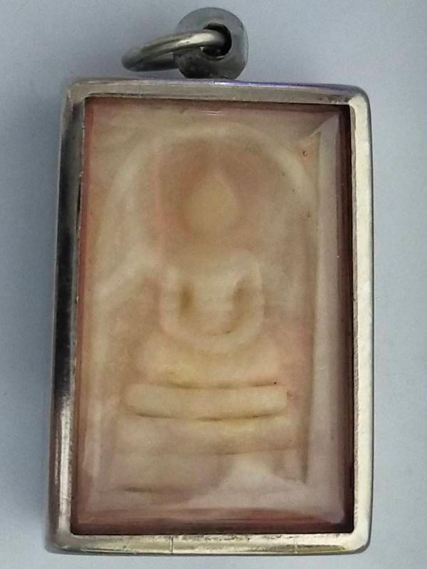 สมเด็จหินพระธาตุ เขาสามร้อยยอด จ.ประจวบคีรีขันธ์