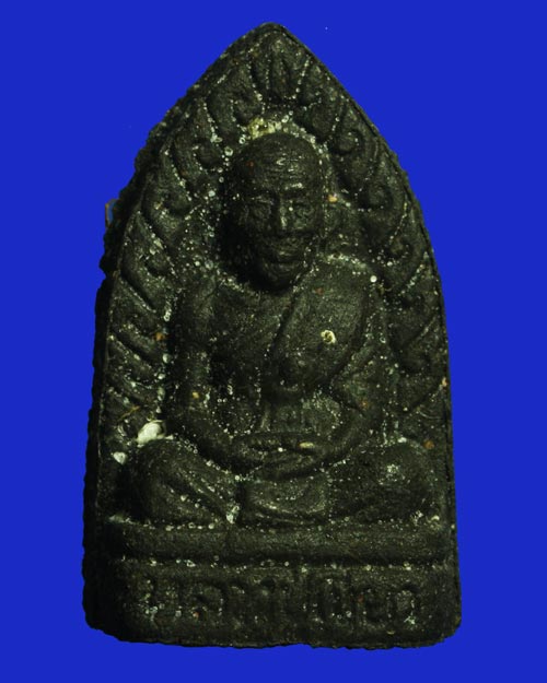 พระเนื้อว่านรุ่นแรก สร้างอุโบสถ พระรูปเหมือนหลวงปู่เขียว อินทมุนี วัดหรงบน ปี 2540