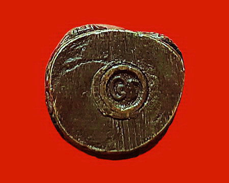 รูปหล่อหลวงพ่ออุตตมะขี่มังกรกายสิทธิ์ รุ่น 1 ออกวัดดอนงิ้ว จ.กาญจนบุรี ใต้ฐานอุดกริ่ง สวยมากค่ะ