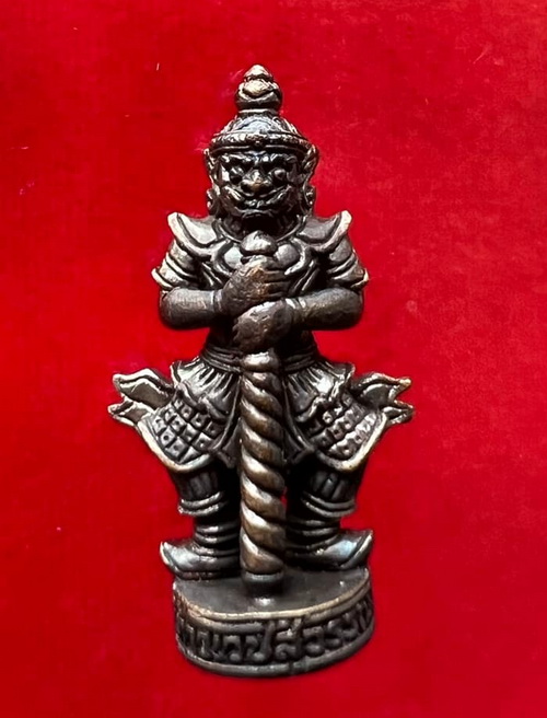 ท้าวเวสสุวรรณ เขาคิชฌกูฏ จันทบุรี ปีพ.ศ.2558 พร้อมกล่องเดิมจากวัด ไม่ผ่านการใช้