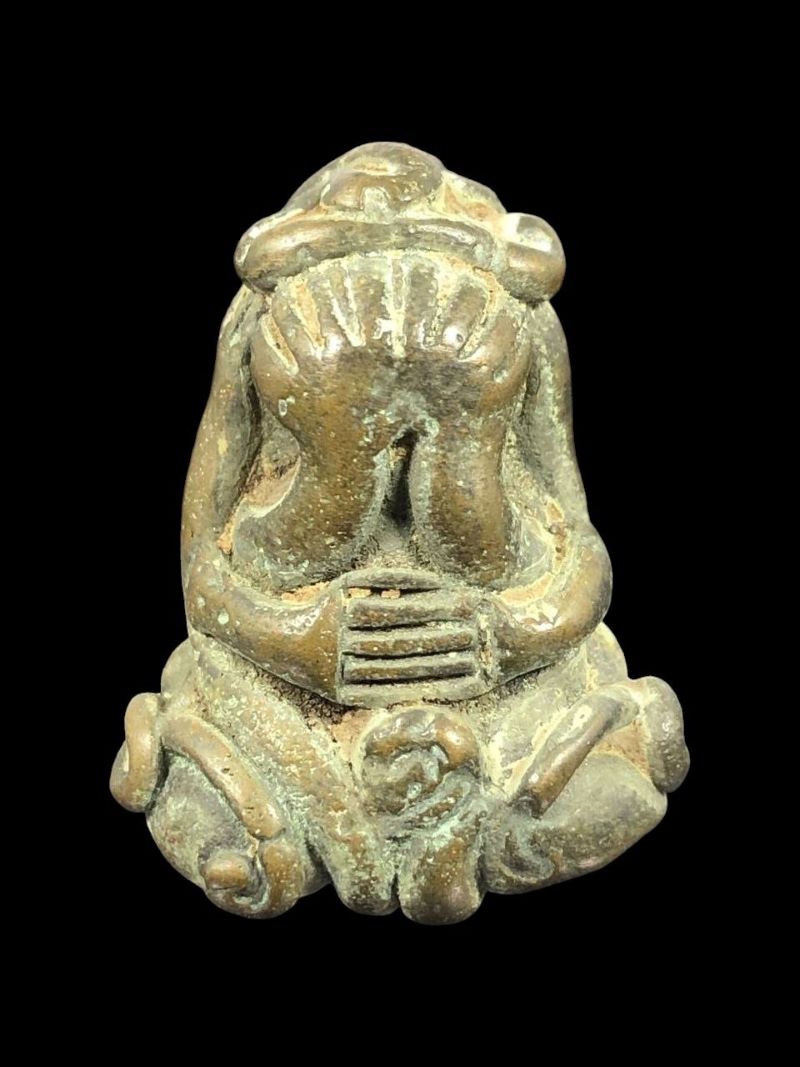 พระปิดตายันต์ยุ่ง เนื้อสัมฤทธิ์ สนิมโลหะได้อายุ เก่าสวย ไม่แพงครับเคาะเดียว