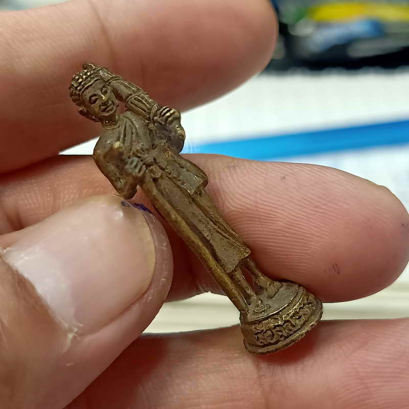 A18-รูปหล่อลอยองค์พระสิวลี เนื้อทองเหลือง ฐานตะไบ ไม่รู้ที่