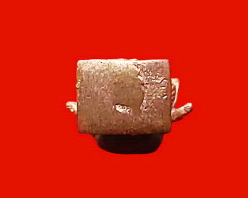 รูปหล่อท้าวเวสสุวรรณ พระอาจารย์อิฏฐ์ วัดจุฬามณี จ.สุมทรสงคราม สวยมากค่ะ