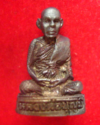 รูปหล่อหลวงพ่อบุญมี  วัดนิคมราษฎร์บำรุง พิจิตร ปี 2541 สวยเดิม